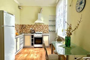 2-ком. по просп. Соборный 171 (бульвар Шевченко) 9