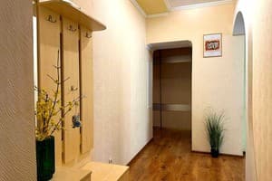 2-ком. по просп. Соборный 171 (бульвар Шевченко) 16