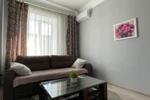 2-комнатная квартира, ул. Фанатская 2