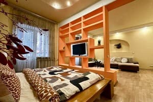 Квартира на проспекте Соборный, 177. Апартаменты на проспекте Металлургов (пр. Соборный 177) 1