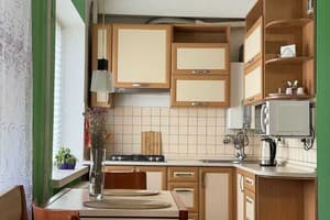 Квартира на ул. Независимой Украины 65б. Полулюкс двухместный на ул. Независимой Украины 65-Б 3