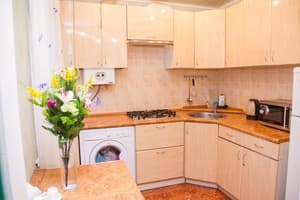 на ул. Сталеваров 21 6