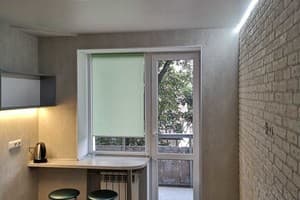 возле театра, ул. Почтовая 55 3