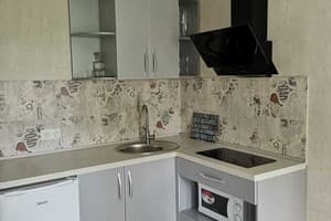 возле театра, ул. Почтовая 55 4